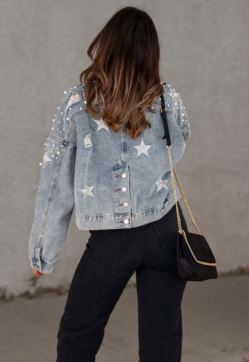 chouyatou Women's Fall Distressed Oversized Denim Jacket Embroidered Pearls Star Short Jean Jacket