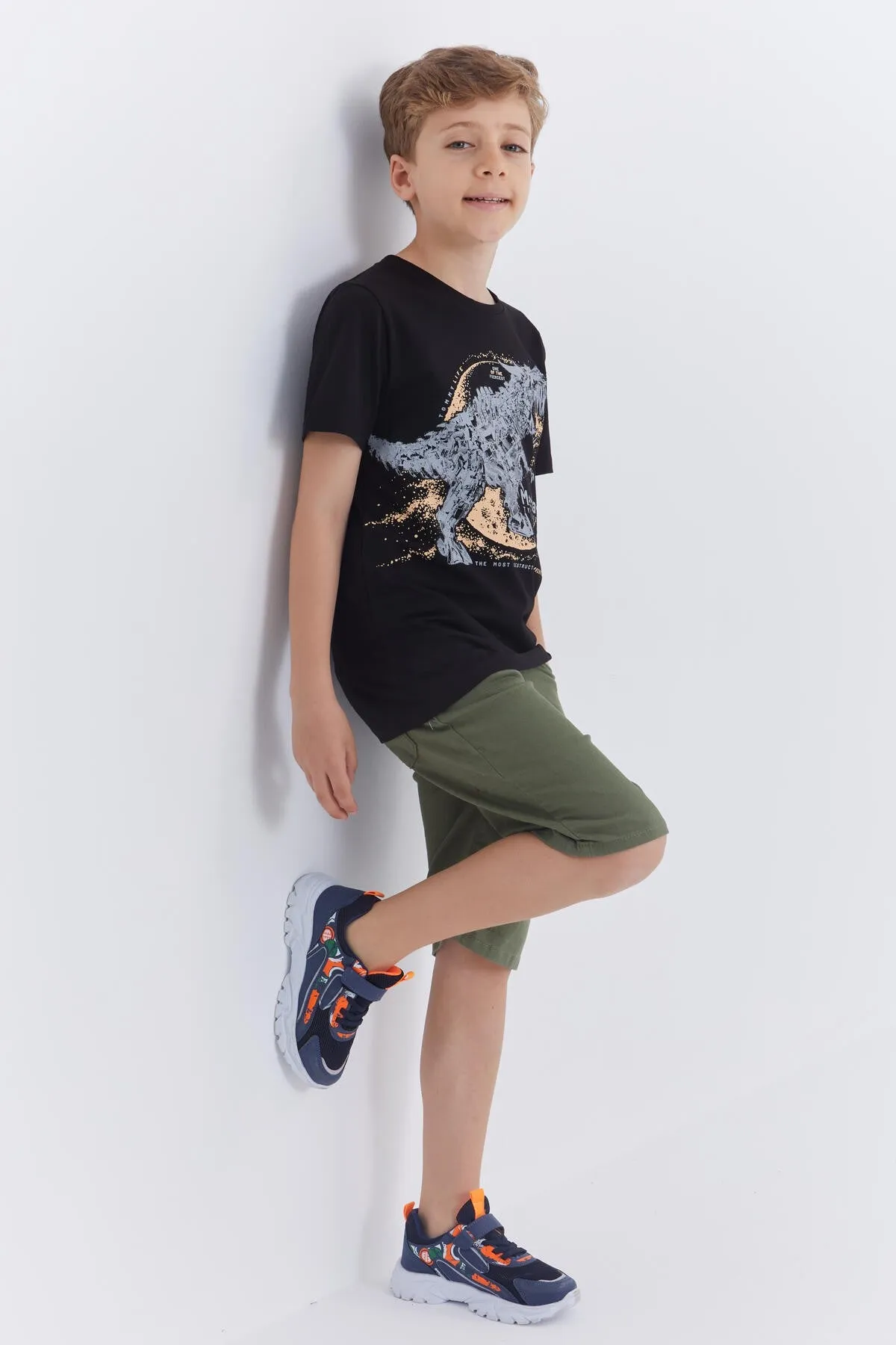 dinazor baskili kisa kol standart kalip o yaka erkek çocuk t-shirt - 10865