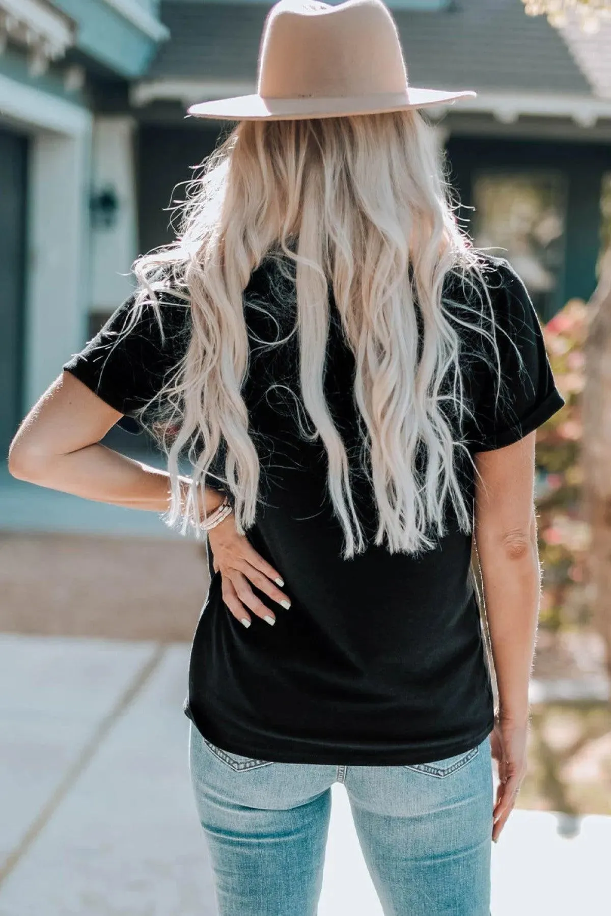 Get Your Hands on HOWDY Letter Graphic Tee for Women Today
