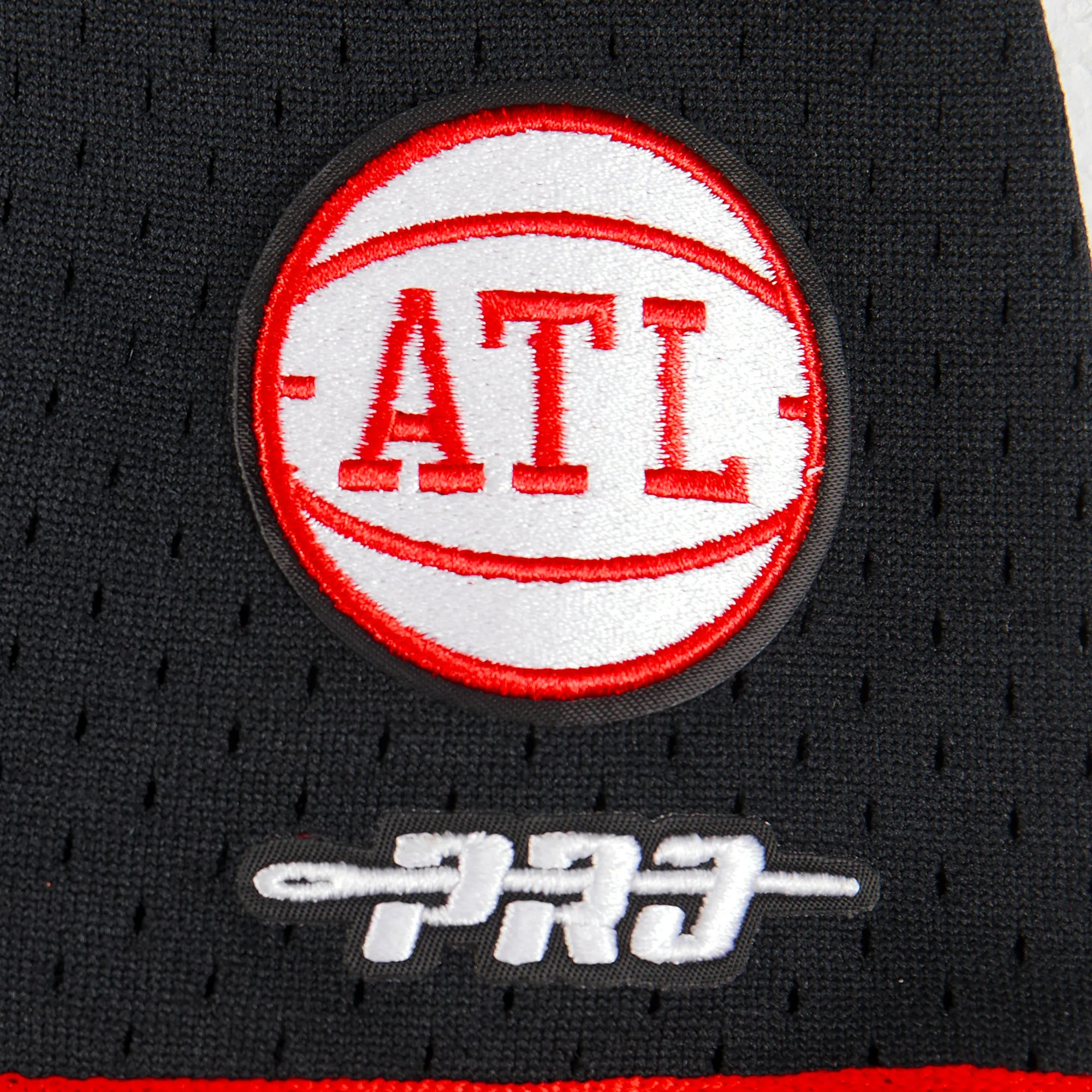 NBA ATLANTA HAWKS CLASSIC TODDLER BOYS MESH BUTTON DOWN SHIRT (BLACK/RED)