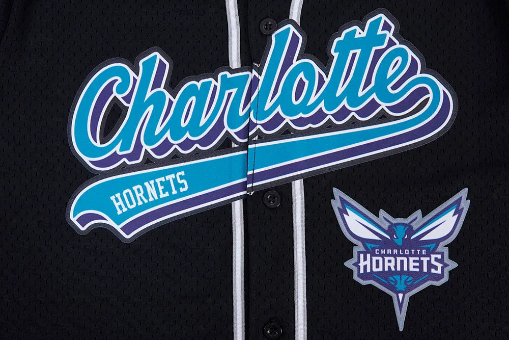NBA CHARLOTTE HORNETS SCRIPT TAIL MEN'S MESH BUTTON DOWN SHIRT (BLACK/GRAY)